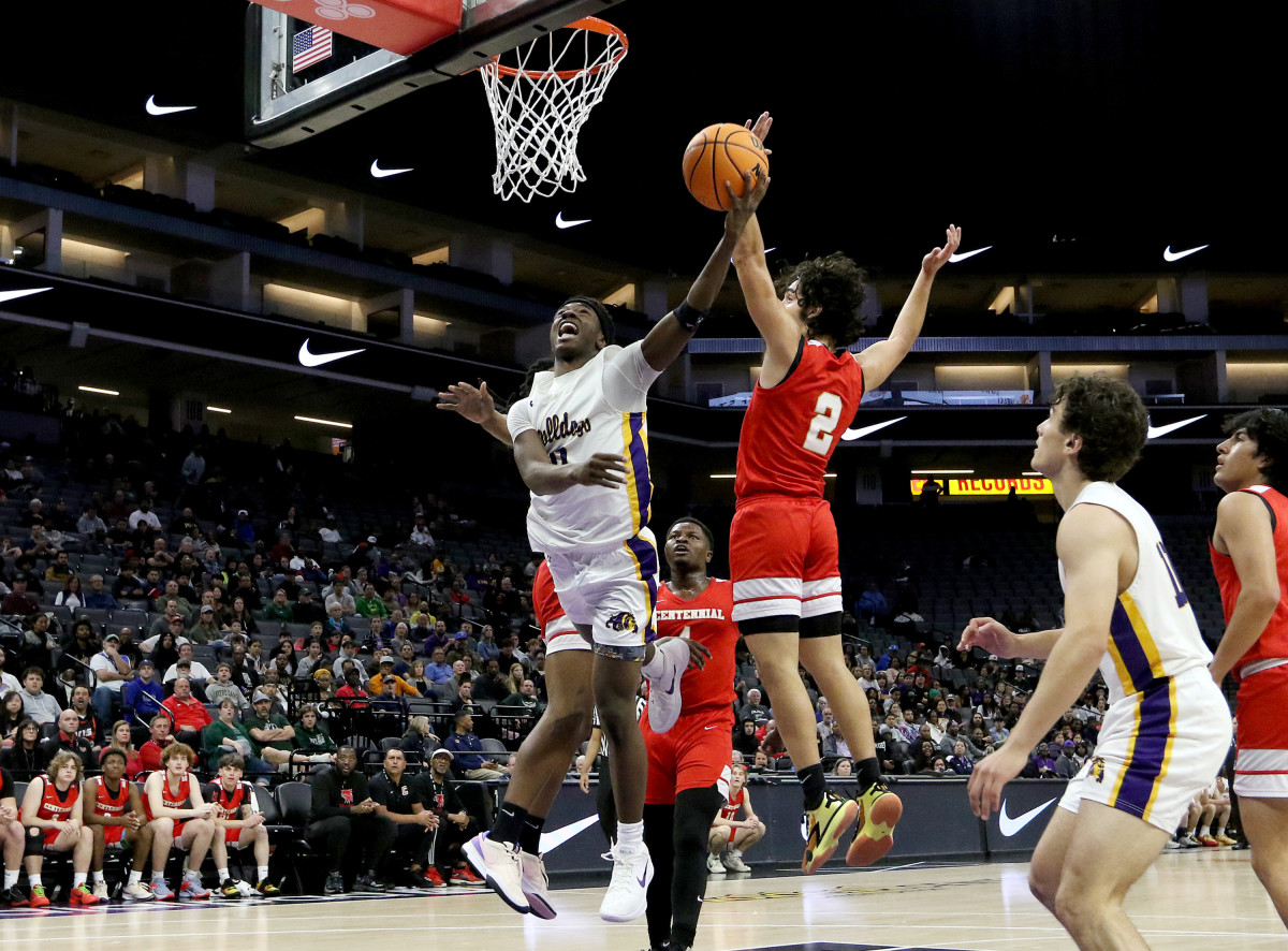 Centennial vs Oakland Tech CIF State D2 Final March 9, 2024 Photo-Dennis Lee57